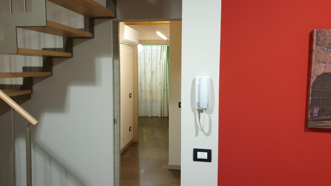Dimora Rosso San Zeno - Wifi Veloce E Adatto Per Famiglie Verona Exterior foto